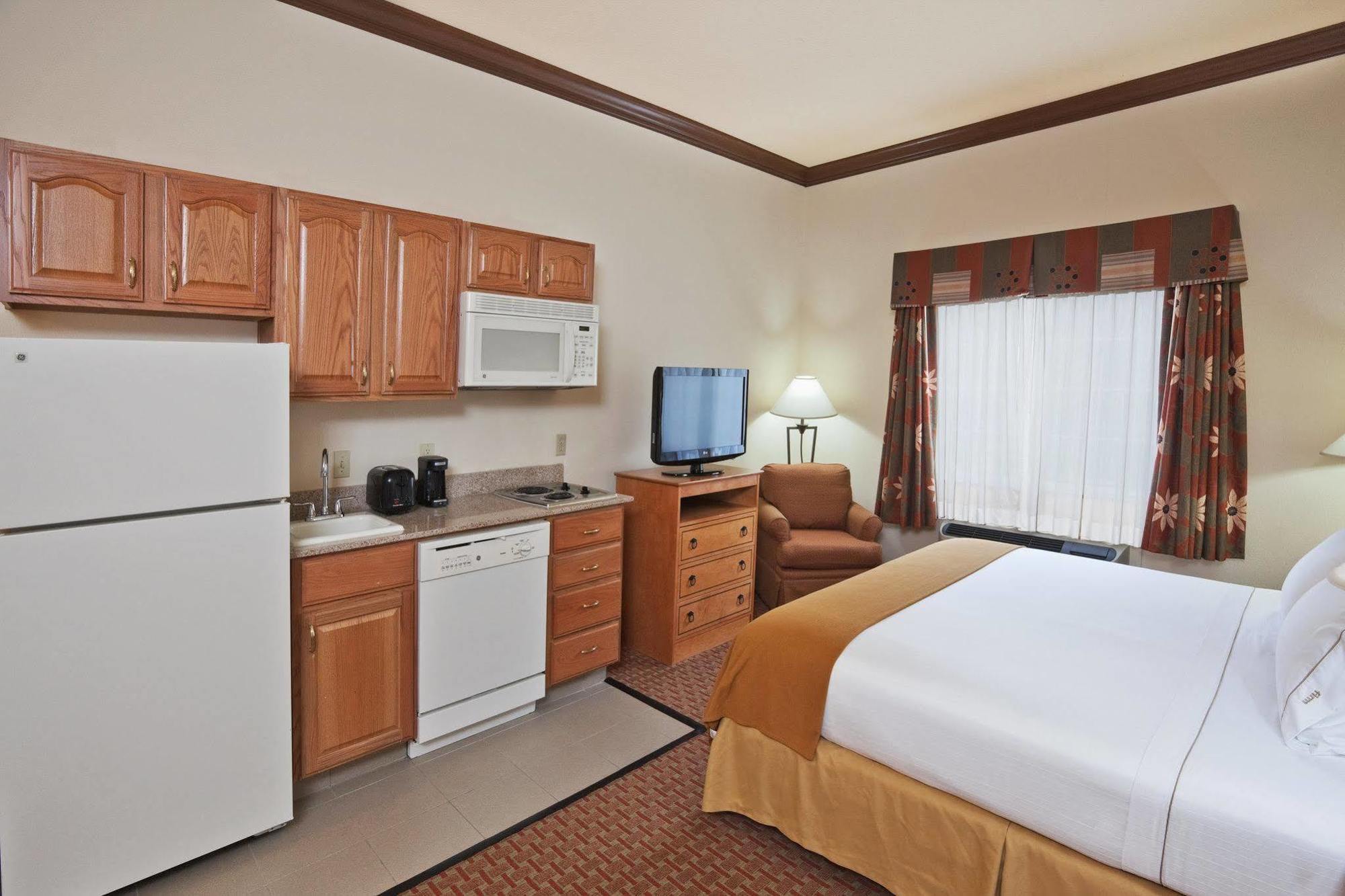 Holiday Inn Express & Suites Glenpool By Ihg Zewnętrze zdjęcie