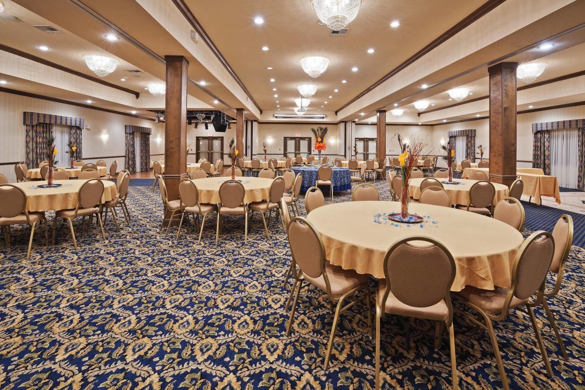 Holiday Inn Express & Suites Glenpool By Ihg Zewnętrze zdjęcie