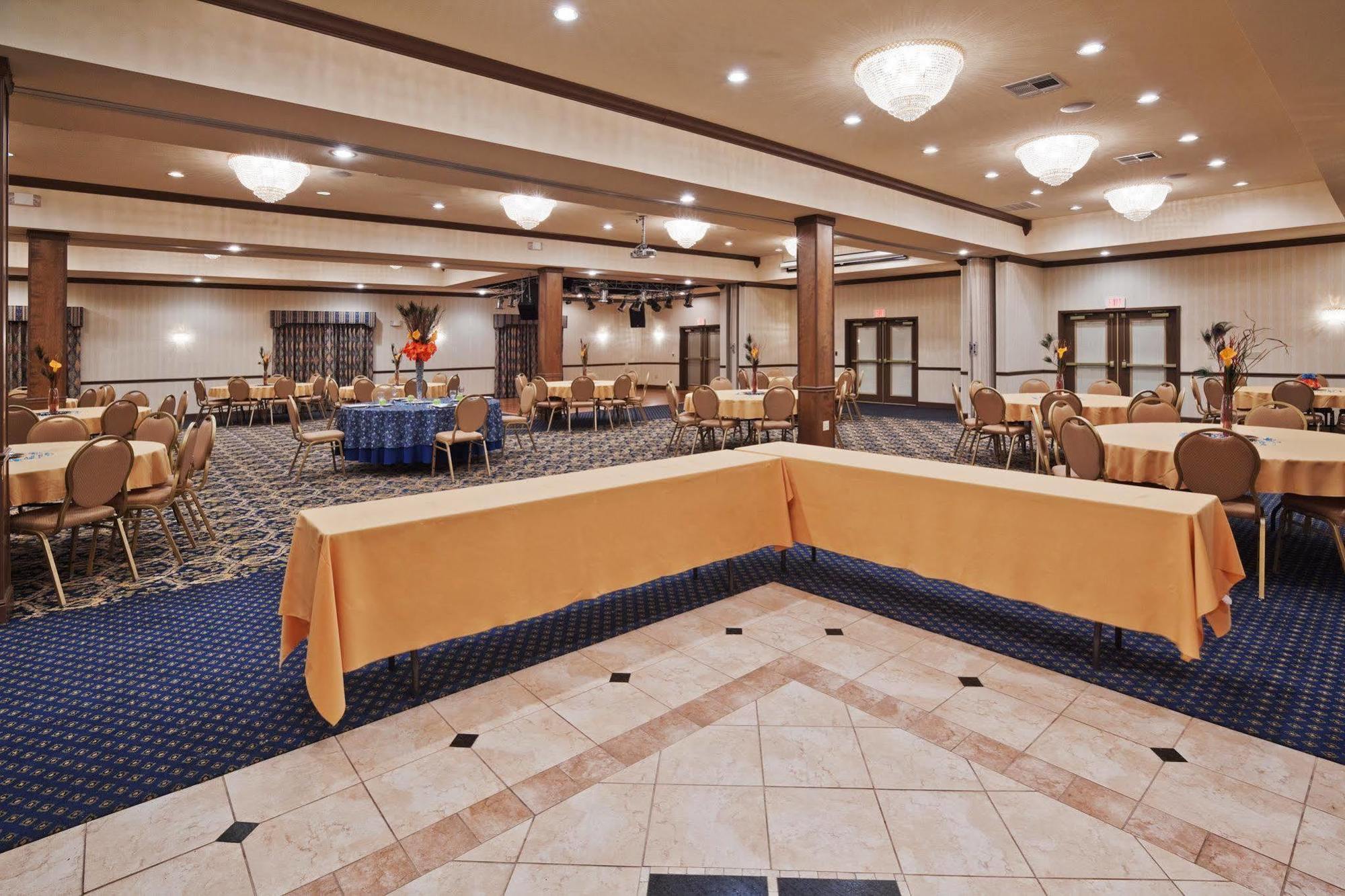 Holiday Inn Express & Suites Glenpool By Ihg Zewnętrze zdjęcie